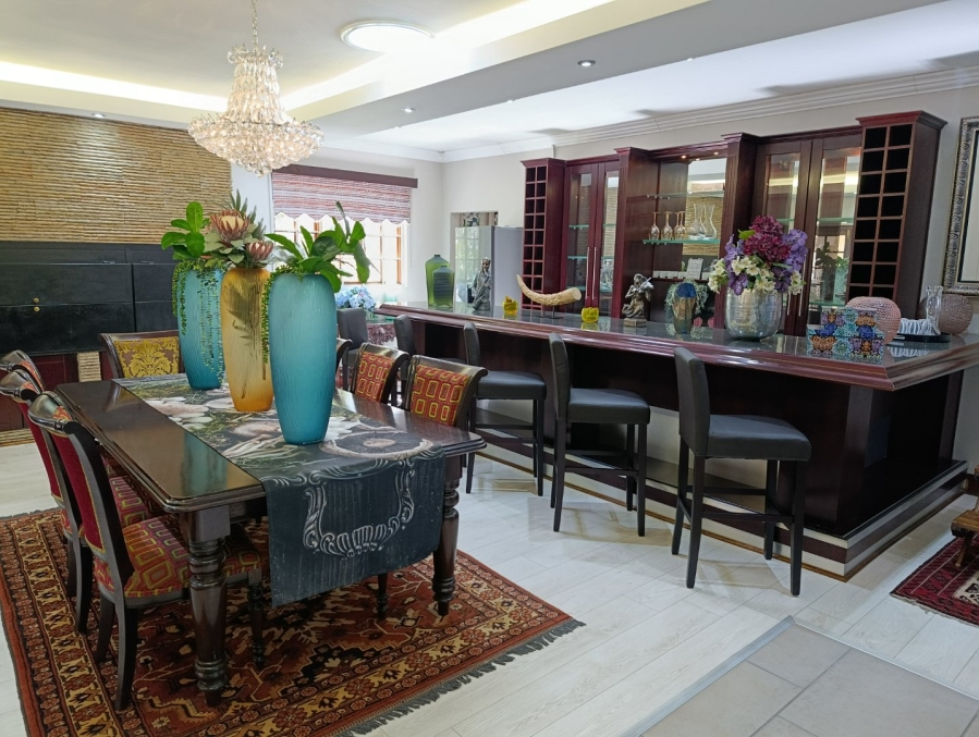 5 Bedroom Property for Sale in Heuwelsig Free State